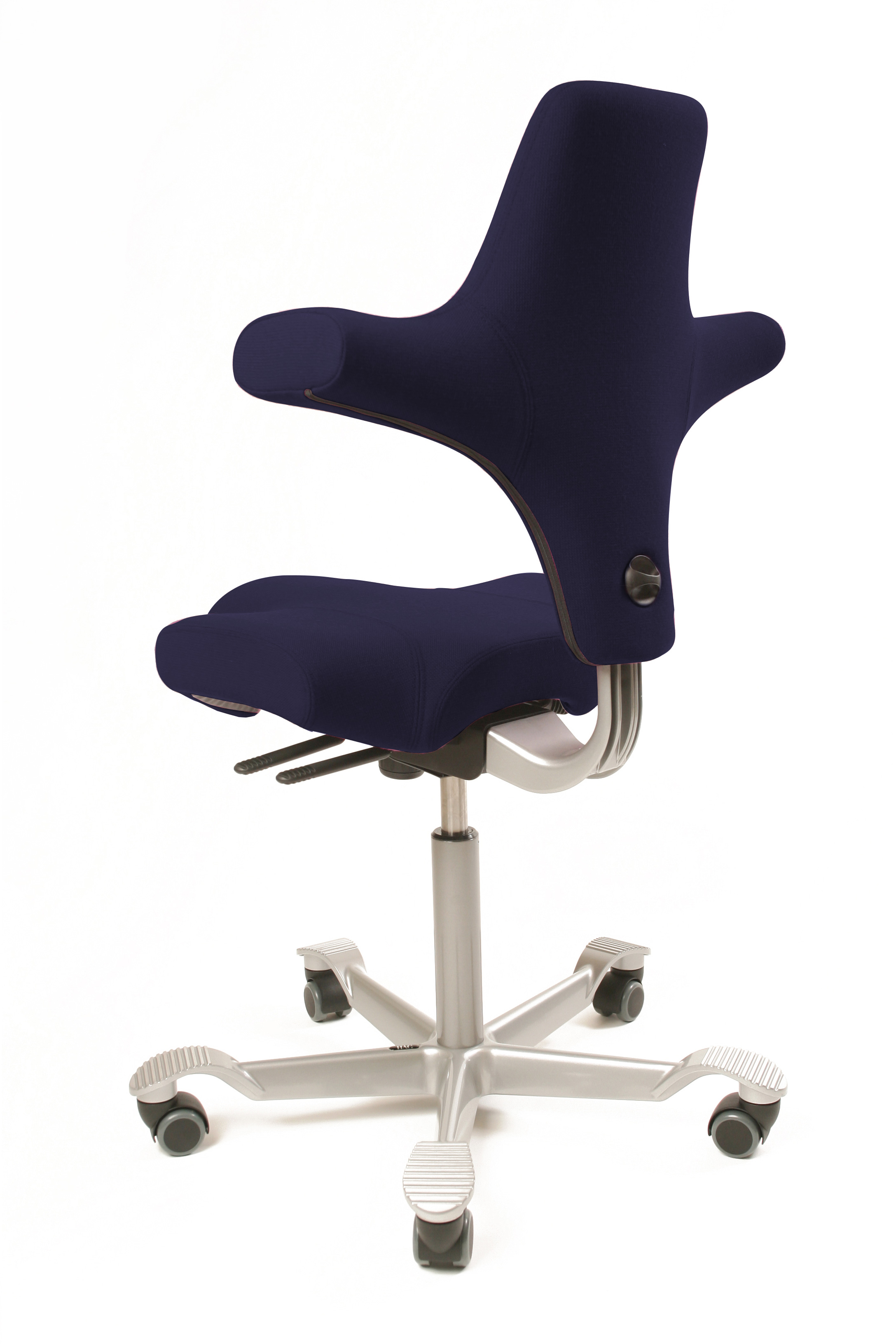 HAG Capisco 8106 Sonderedition Fame 66071 marine