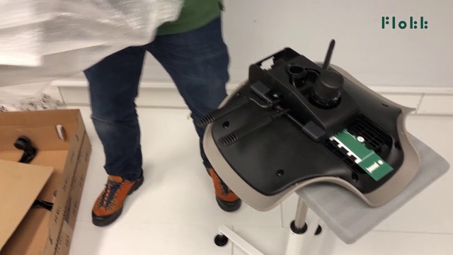 Vorschaubild: Den Stuhl montieren (HÅG Capisco Puls 8010)